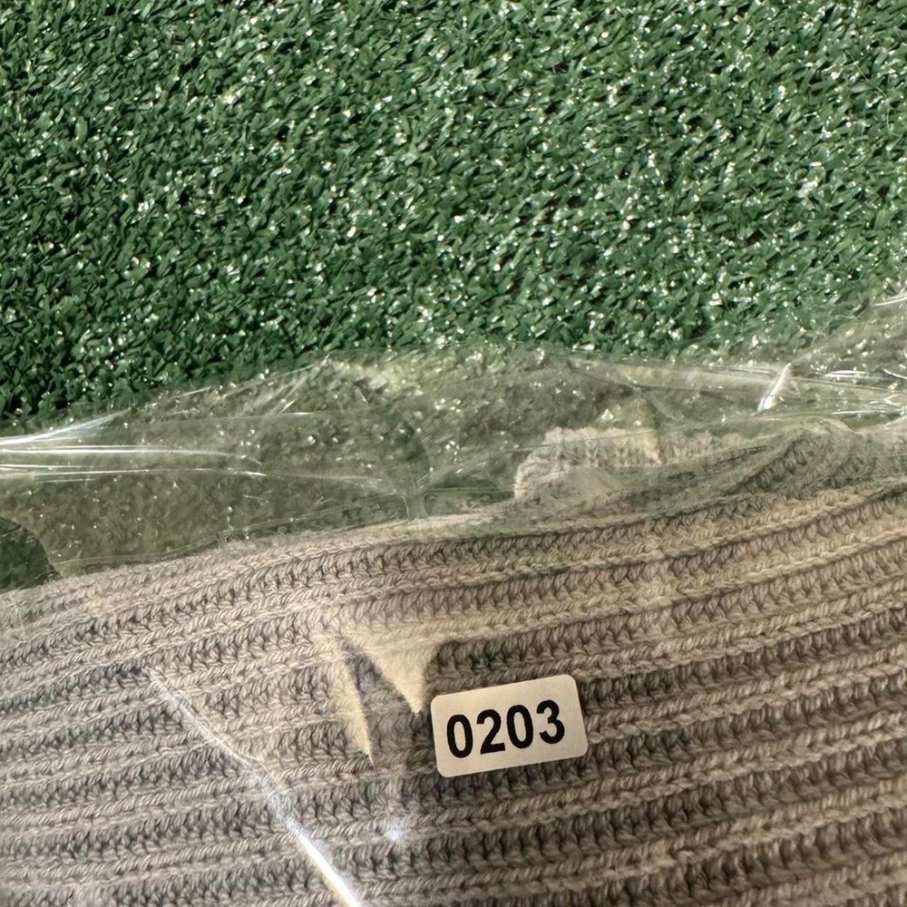 Hollister Boxy Knit Sweater Mens Small Light Gray Ribbed Raglan Streetwear 0203 - Picture 6 of 6